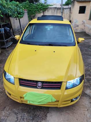 FIAT STILO 1.8 MPI SPORTING 8V FLEX 4P AUTOMATIZADO